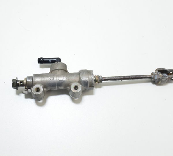 Cilindro Freio Traseiro Dl 1000 V Strom 03-05 Orig