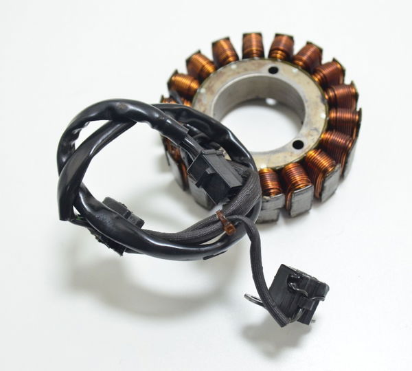 Estator C/ Avaria Dl 1000 V Strom 03-05 Orig