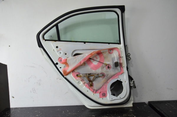 Porta Traseira Esquerda C/ Vidro Gm Onix 1.0 Lt 2016