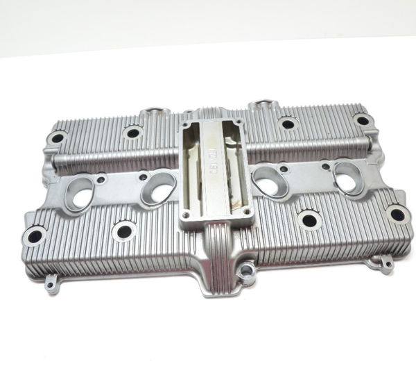 Tampa Cabeçote C/ Avaria Suzuki Bandit 600 1997 Original Prateado