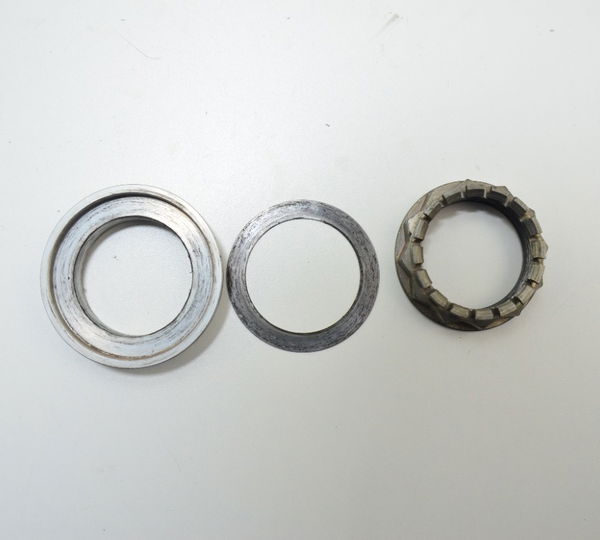 Porca Roda Traseira Bucha Ducati Multistrada 1200 2010 Orig