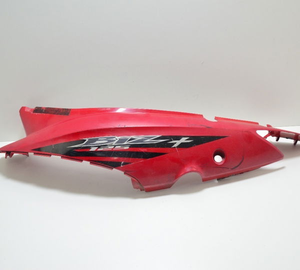 Carenagem Lateral Esquerda C/avaria Honda Biz 125 05-08 Orig Vermelho
