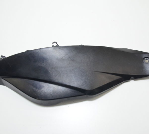 Carenagem Lateral Infe Dir C/avaria Honda Biz 125 05-08 Orig Preto
