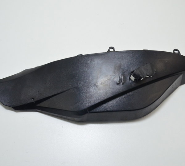 Carenagem Lateral Infe Esq C/avaria Honda Biz 125 05-08 Orig Preto