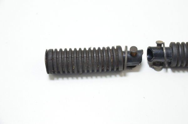 Par Pedaleira Traseira Honda Biz 125 05-08 Orig