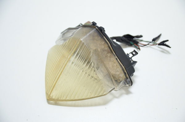 Lanterna Traseira C/ Avaria Yamaha Yzf R1 2004-2006 Paralelo
