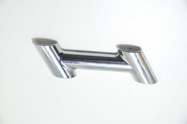 Suporte Acabamento Alforge Dir C/ Risco Harley Davidson Orig