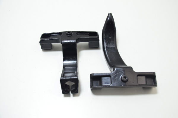 Par Suporte Pedaleira Tras Harley Davidson Softail Orig