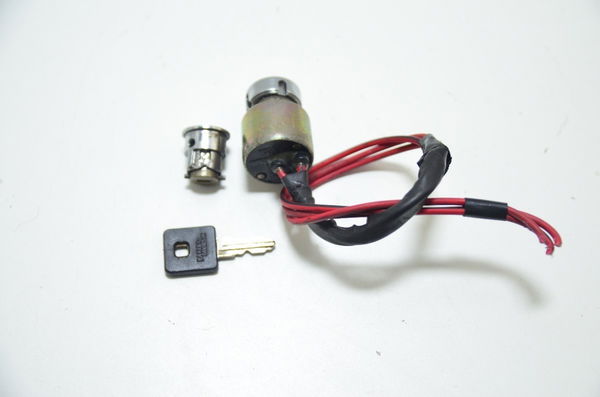 Chave Ignição Trava Guidão Harley Sportster 883 2011 Orig