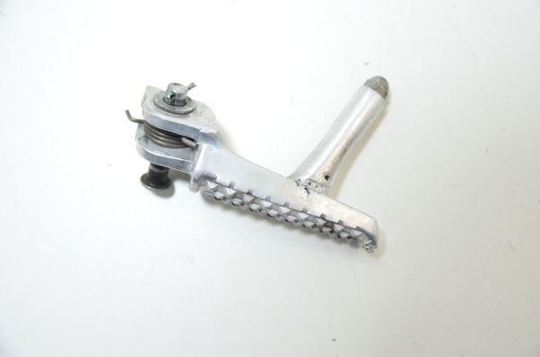 Pedaleira Dianteira Esq Avaria Honda Cbr 1000 Rr 04-07 Orig