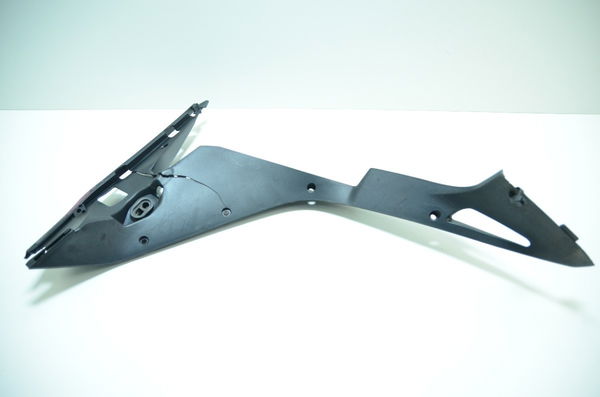 Acabamento Interno Dir Avaria Honda Cbr 650 F 14-17 Original