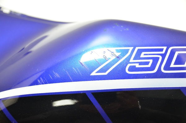Carenagem Lateral Esq C/ Avaria Yamaha Xtz 750 Super Tenere