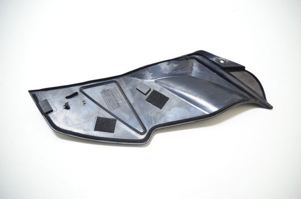 Acabamento Tanque Esq. Avaria Suzuki Gsr 750 Gsr750 14-16