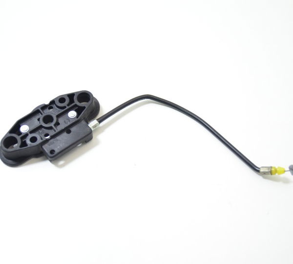 Trava Banco Suzuki Gsr 750 Gsr750 14-16 Original