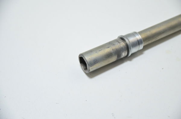Eixo Roda Dianteira Suzuki Gsr 750 Gsr750 14-16 Original