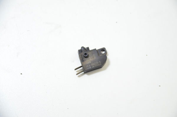 Interruptor Freio Diant Suzuki Gsr 750 Gsr750 14-16 Original