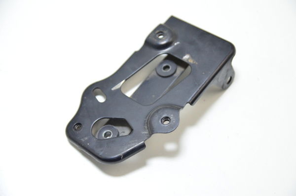 Suporte Retificador Carga Suzuki Gsr 750 Gsr750 14-16 Orig