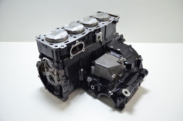 Carcaça Bloco Motor Nfe Baixa Suzuki Gsr 750 Gsr750 14-16