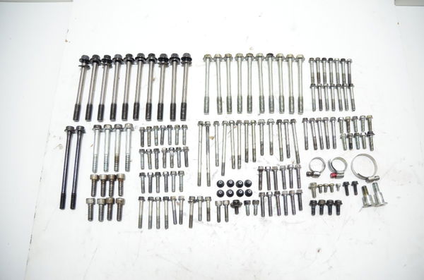 Kit Parafusos Motor Suzuki Gsr 750 Gsr750 14-16 Original