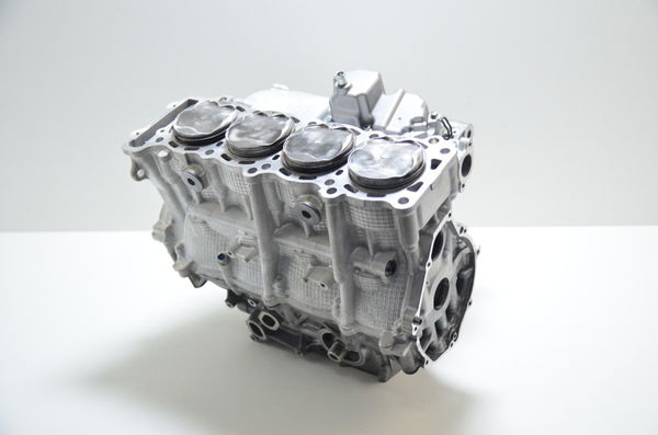 Carcaça Bloco Motor Nfe Suzuki Gsx-r Srad 1000 17-22 17k