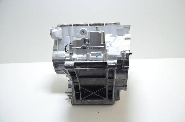 Carcaça Bloco Motor Nfe Suzuki Gsx-r Srad 1000 17-22 17k