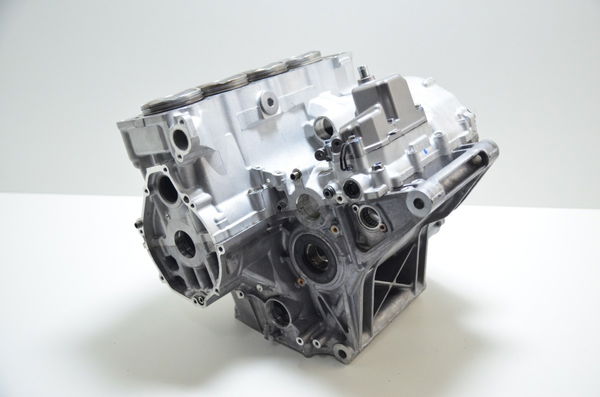 Carcaça Bloco Motor Nfe Suzuki Gsx-r Srad 1000 17-22 17k