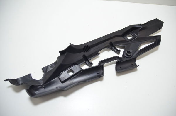 Acabamento Chassi Esq 2303014 Triumph Tiger 800 Xrx 19-20-21