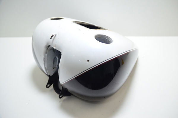 Tanque C/ Detalhes Harley Softail Deluxe 1450 2005