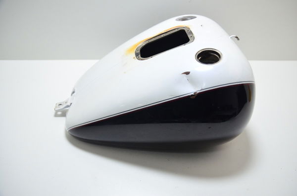 Tanque C/ Detalhes Harley Softail Deluxe 1450 2005