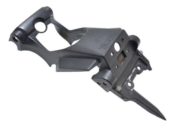 Suporte Placa C/ Avaria Yamaha Mt 03 05-11 Original