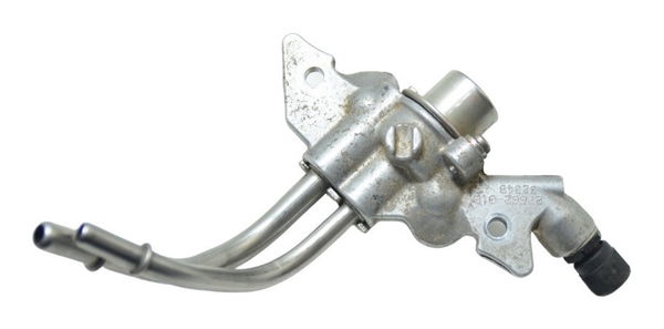 Corpo Suporte Bico Harley V-rod Muscle 12-17 Original
