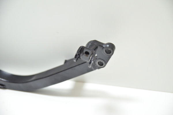 Suporte Motor Pedaleira Esq Yamaha Xtz 750 Super Tenere Orig