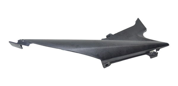 Acabamento Rabeta Direita Avaria Honda Cb 300 R 09-12 Orig