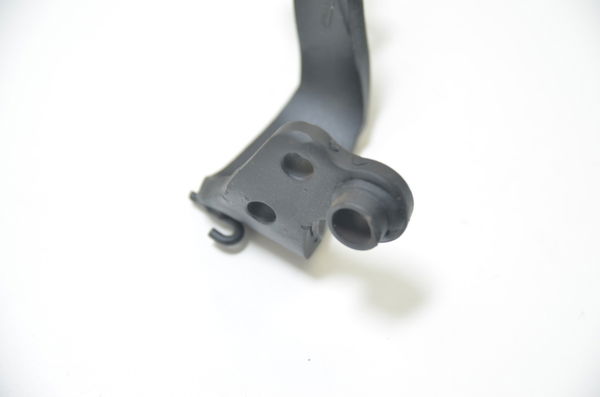 Suporte Pedaleira Diant Direito Yamaha Xtz 750 Super Tenere