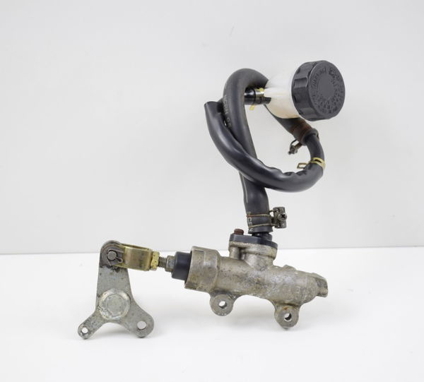 Cilindro Freio Traseiro Gsx 750f 91/92/93/94/95/96/97