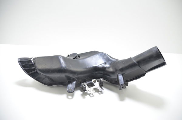 Duto Ar Esquerdo C/avaria Suzuki Gsx-r Hayabusa 1300 08-19