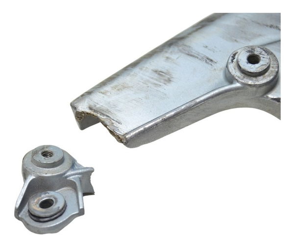 Alça Traseira Esquerd C/ Avaria Honda Xre 300 09-15 Original