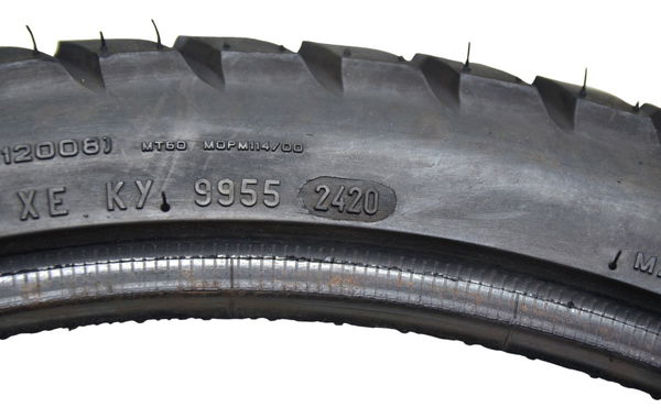 Pneu Pirelli Mt60 90/90-19