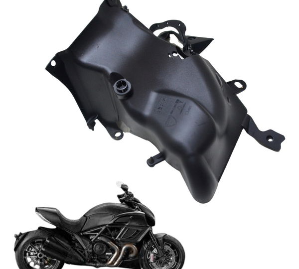 Acabamento Tampa Radiador Dir Ducati Diavel 11-14 Original Preto