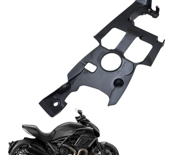 Acabamento Inferior Bateria Ducati Diavel 11-14 Original