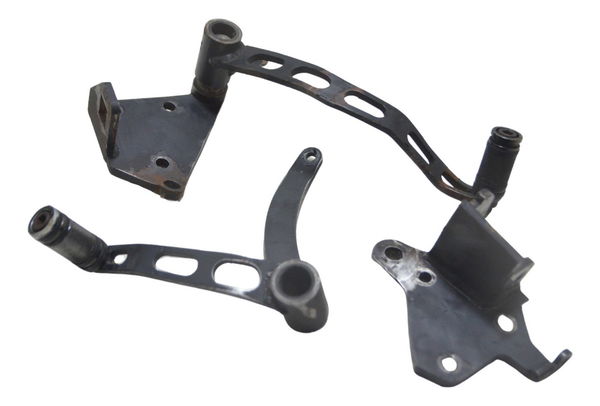 Jogo Pedaleira Suporte Avaria Harley Softail Fat Boy 07-11
