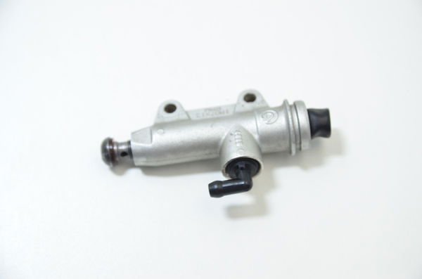 Cilindro Freio Traseiro Bmw S1000rr S 1000 Rr 10-14 Orig