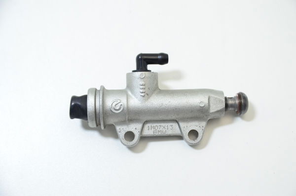 Cilindro Freio Traseiro Bmw S1000rr S 1000 Rr 10-14 Orig