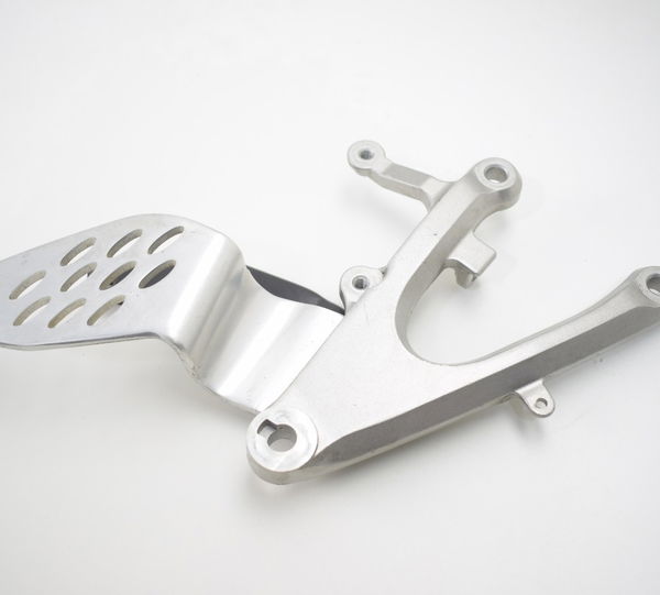 Bacalhau Dianteiro Direito Suporte Yzf R1 2004-2006 Original