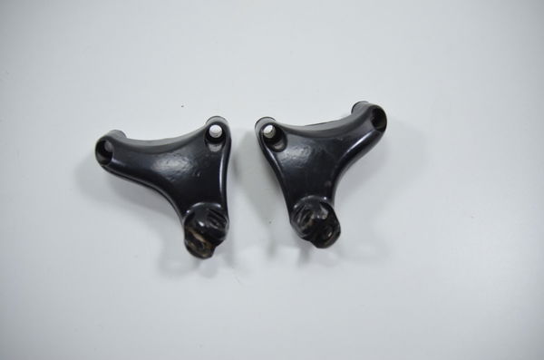 Suporte Pedaleira Traseiro Harley 883 R Original