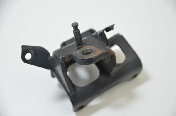 Suporte Pedal Lateral Suzuki Burgman 650 2007 Usado Original