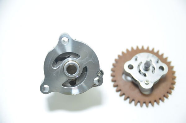 Bomba De Oleo Suzuki Burgman 650 2007 Usado Original