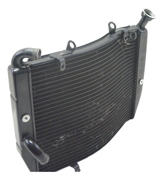 Radiador C/ Avaria Triumph Daytona 675r 13-16 Original