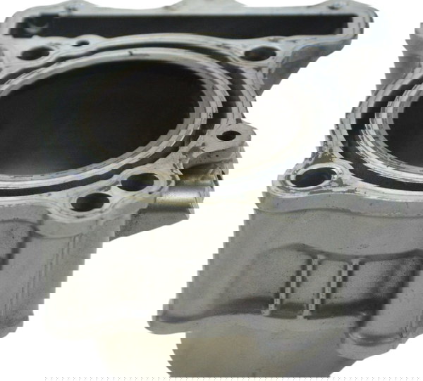 Cilindro Tras P/ Retifica Suzuki Dl 650 V Strom 09-13 Orig