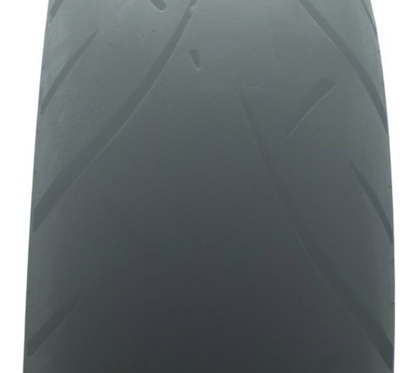 Pneu C/ Remendo Metzeler 180/65 B16